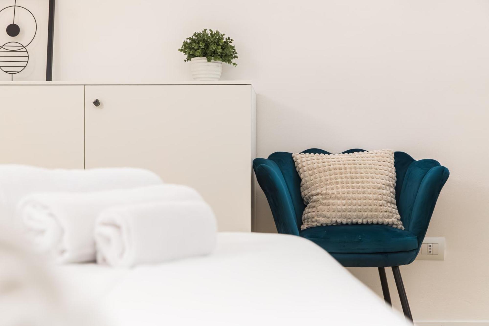 Lilli House - Suite In The Heart Of Болонья Экстерьер фото